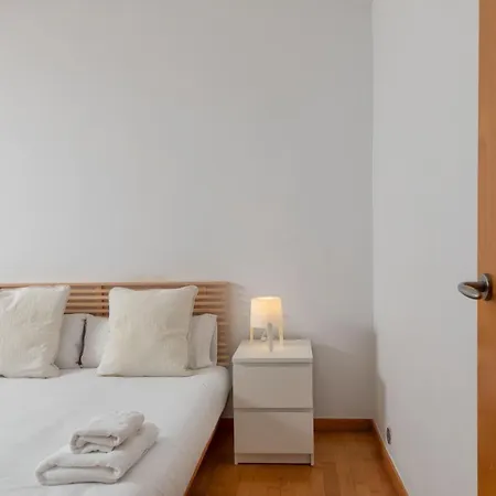 Flateli Cort Reial 7 Gerona