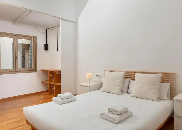 Apartament Flateli Cort Reial 7