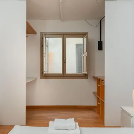 Lägenhet Flateli Cort Reial 7 *